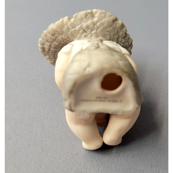 Enesco Pretty as a Picture Figurine You've Captured My Heart Boy #487686 Mini - Picture 7 of 11